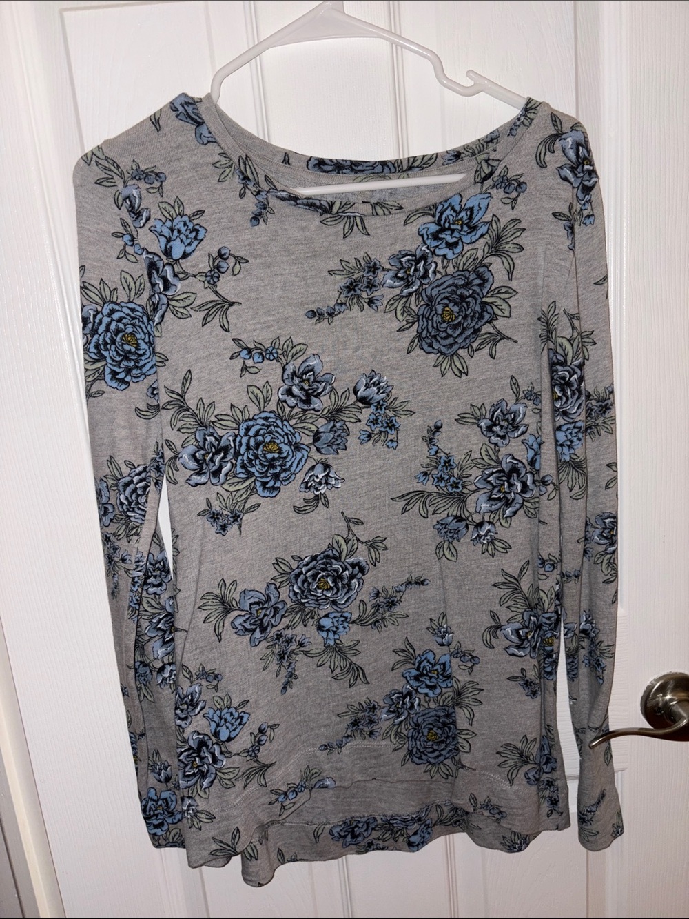 LOFT Grey Long-Sleeve Tee with Blue Floral Print